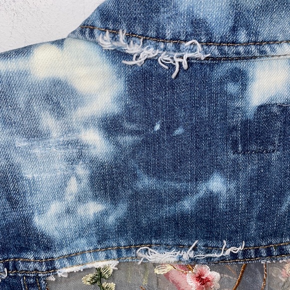 Custom Tie Dye Bleached & Distressed Denim/Jean Jacket with Embellished Tulle XL - Picture 10 of 12